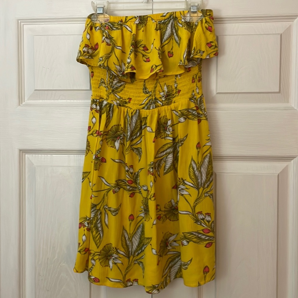 Strapless dress